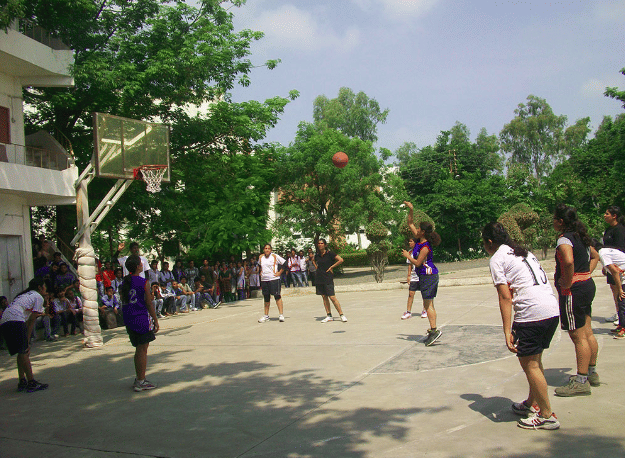 Sanghvi Institute of Management and Science Indore Sports Activity photo 11